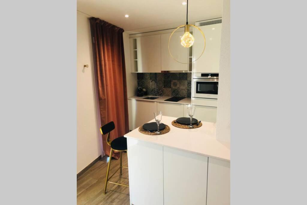 Beautiful Cocoon Appartement Neuchâtel Buitenkant foto